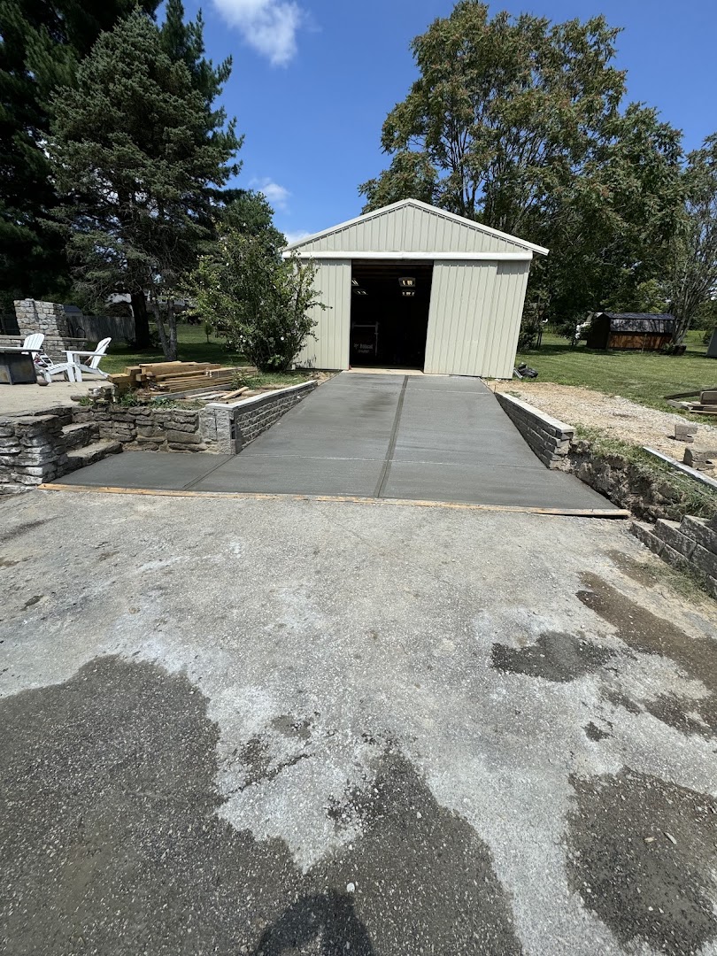 BAT Concrete LLC - Walton, KY